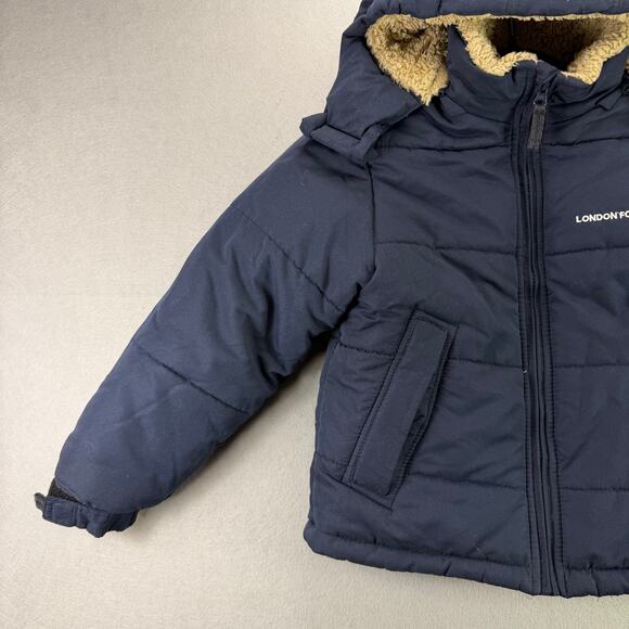 London Fog Kids’ Navy Blue Puffer Jacket with Faux Shearling Hood Size S/8 - Picture 3 of 12